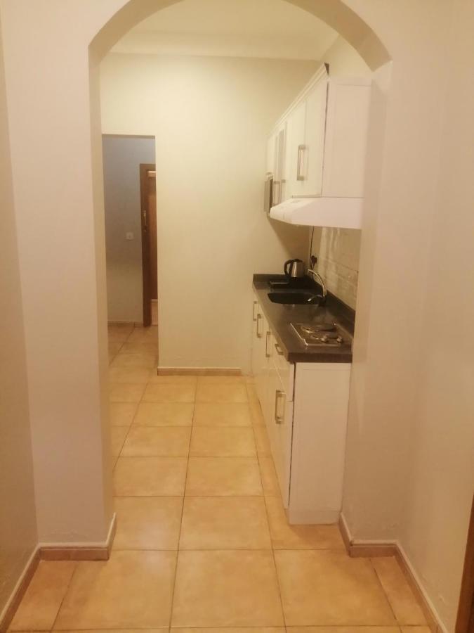 Nozol Al Toot Furnished Units Aparthotel Рияд Екстериор снимка